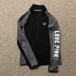 PINK Ultimate half zip, size M